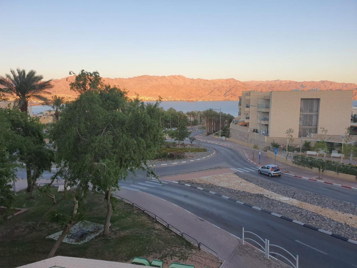 Top Of The Sea. Beach, Sun, Nature Eilat Exteriör bild